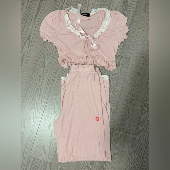 Cider: Lace Trim Lounge Set - Picture 3 of 3